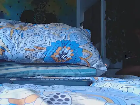 chanel 1041 online show from 03-08-26, 07:06