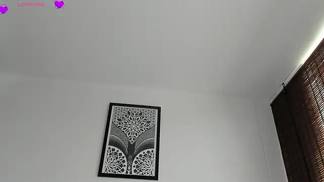 Snapshot of VeronicaTonu chatting on 03-13-26, 02:01 VeronicaTonu online show from 03-13-26, 02:01