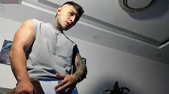 Snapshot of angeel_d035 chatting on 12-13-24, 01:48 angeel d035 online show from 12-13-24, 01:48
