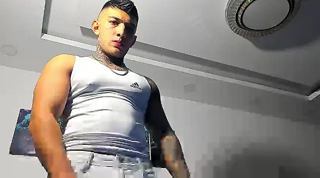 Snapshot of angeel_d035 chatting on 02-01-25, 01:44 angeel d035 online show from 02-01-25, 01:44