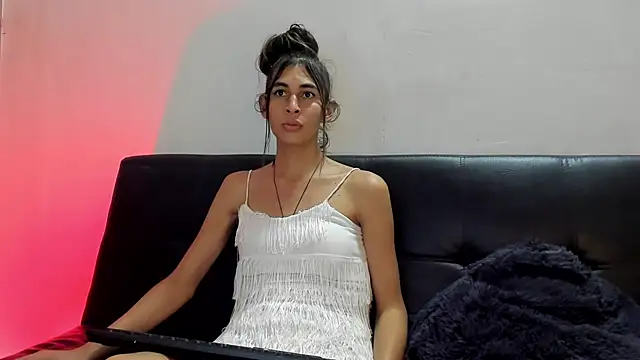 Snapshot of brenda_sofia2 chatting on 02-11-25, 04:24 brenda sofia2 online show from 02-11-25, 04:24