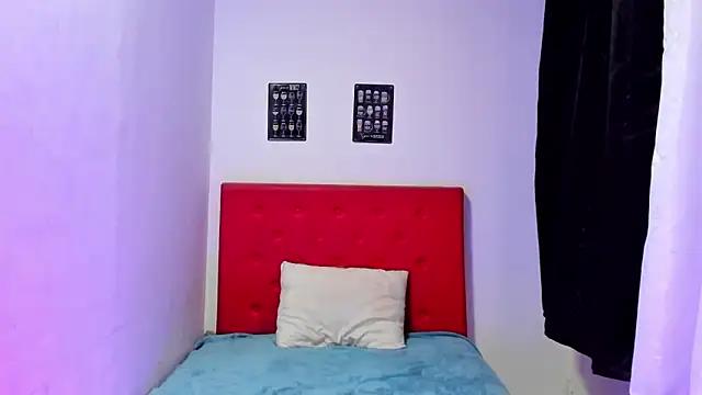Snapshot of brenda_sofia2 chatting on 02-25-25, 12:47 brenda sofia2 online show from 02-25-25, 12:47