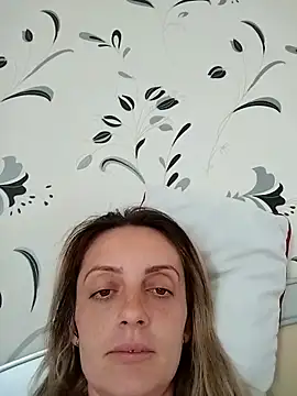 Snapshot of SophyGirl chatting on 04-15-26, 12:34 SophyGirl online show from 04-15-26, 12:34