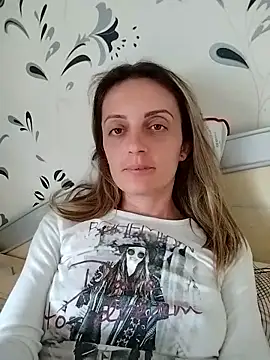 Snapshot of SophyGirl chatting on 05-11-26, 11:38 SophyGirl online show from 05-11-26, 11:38