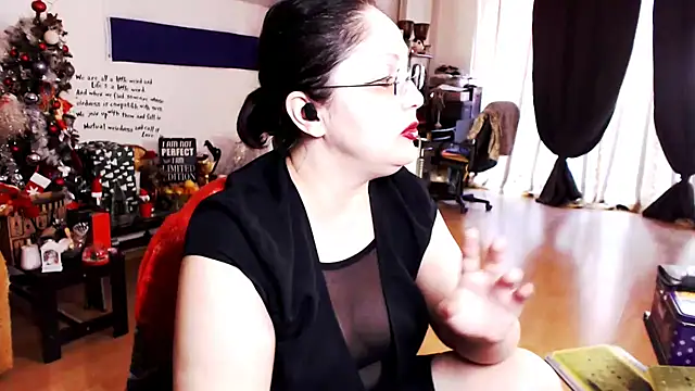 Snapshot of Imperatriza chatting on 01-02-25, 08:49 Imperatriza online show from 01-02-25, 08:49