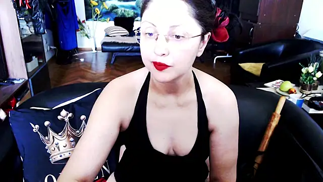 Imperatriza online show from 06-15-26, 07:43