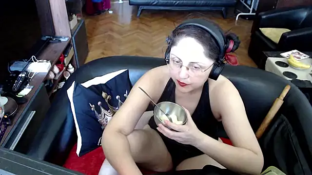 Imperatriza online show from 06-22-26, 08:44