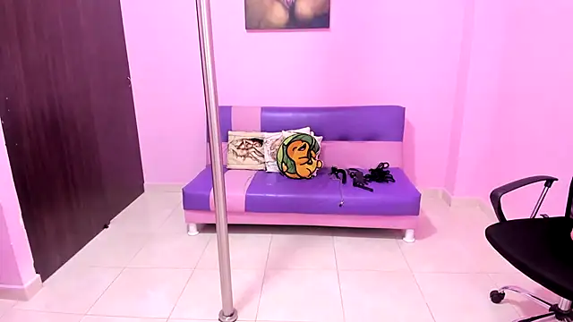 mature dirty squirt online show from 09-24-25, 12:30