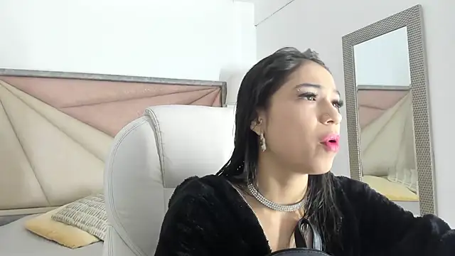 FaloonRoussel online show from 12-29-24, 06:27