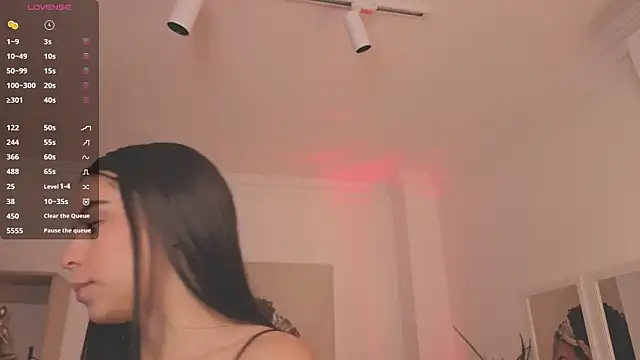 Aleejaa   online show from 09-25-25, 11:47