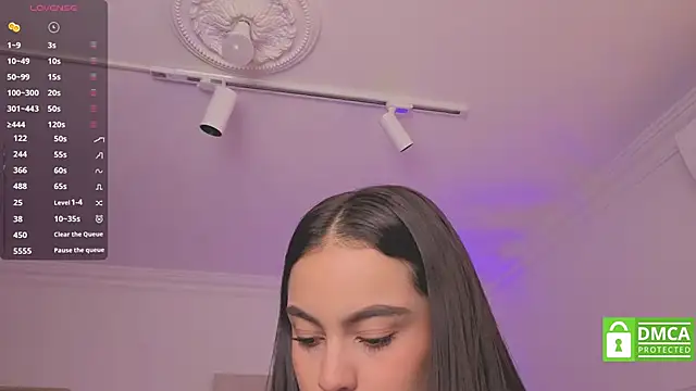 Aleejaa   online show from 10-20-25, 11:32