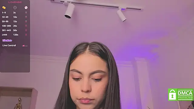 Aleejaa   online show from 10-21-25, 11:55