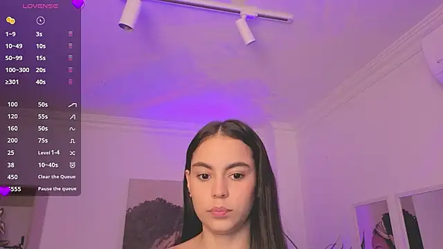 Snapshot of Aleejaa__ chatting on 02-25-26, 11:42 Aleejaa online show from 02-25-26, 11:42