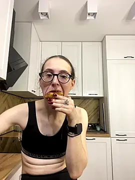 MartiniiSelenna online show from 10-06-25, 05:49