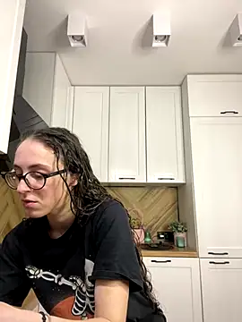 MartiniiSelenna online show from 11-14-25, 06:45