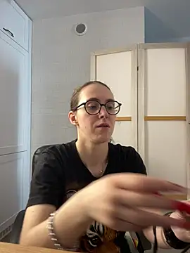MartiniiSelenna online show from 06-21-26, 05:54