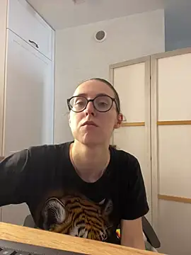 MartiniiSelenna online show from 06-23-26, 05:49