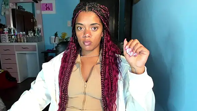 Snapshot of ladyrd1 chatting on 12-01-24, 10:43 ladyrd1 online show from 12-01-24, 10:43