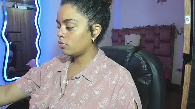 ladyrd1 online show from 02-28-26, 10:22