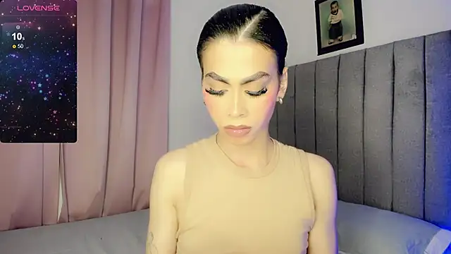 Snapshot of Jimmenna_ chatting on 02-10-25, 04:52 Jimmenna online show from 02-10-25, 04:52