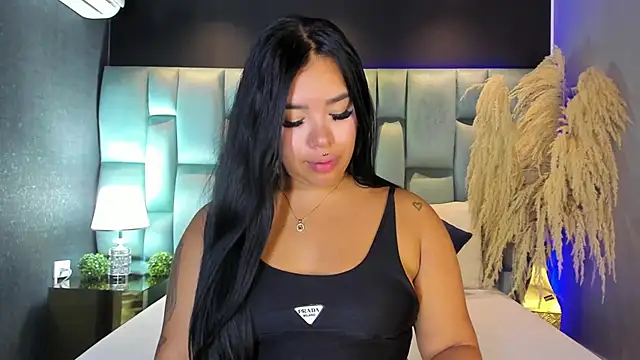 Snapshot of MarianaGarciaa__ chatting on 04-17-26, 07:17 MarianaGarciaa online show from 04-17-26, 07:17