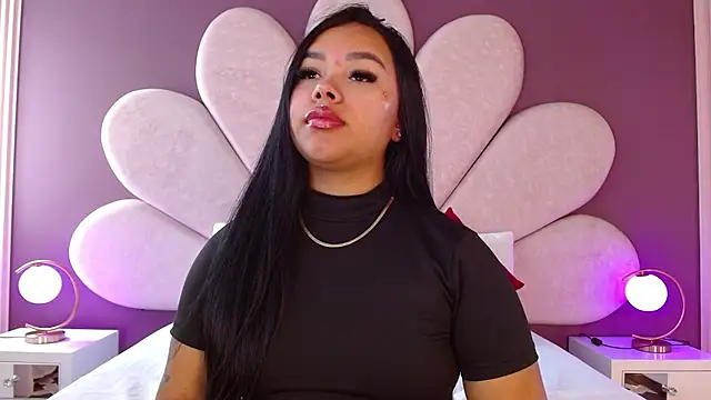 Snapshot of MarianaGarciaa__ chatting on 05-08-26, 07:19 MarianaGarciaa online show from 05-08-26, 07:19