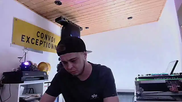 112boy online show from 02-03-25, 05:03