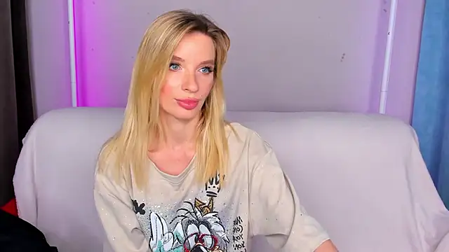 AlinaLovelyX online show from 06-11-26, 02:53