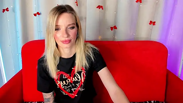 AlinaLovelyX online show from 06-22-26, 01:07