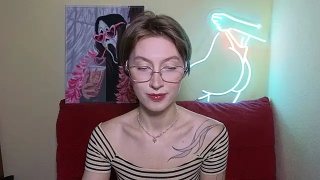 MalvinaBlum online show from 06-20-26, 07:44