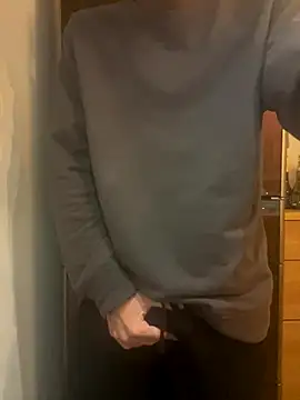 saku chan live online show from 11-20-25, 04:40