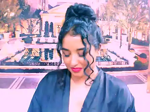 Snapshot of IndianAngel4u chatting on 02-19-25, 12:35 IndianAngel4u online show from 02-19-25, 12:35