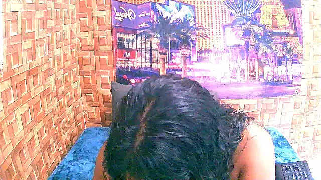 Snapshot of IndianAngel4u chatting on 03-22-26, 05:11 IndianAngel4u online show from 03-22-26, 05:11