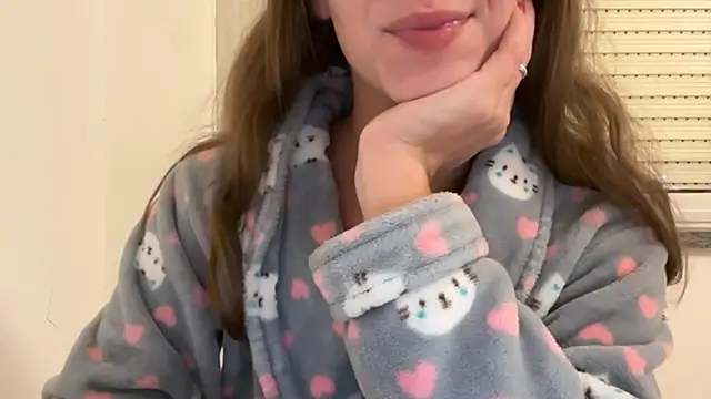 Snapshot of Kimpossible__ chatting on 09-29-25, 09:30 Kimpossible   online show from 09-29-25, 09:30