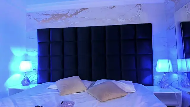 Snapshot of sabrinamilani chatting on 10-04-25, 03:15 sabrinamilani online show from 10-04-25, 03:15