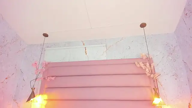 Snapshot of sabrinamilani chatting on 10-23-25, 03:06 sabrinamilani online show from 10-23-25, 03:06