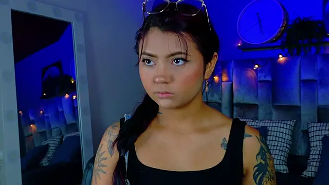 alaia-rogers online show from 11-22-25, 11:42