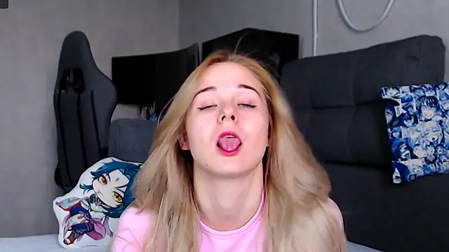 CassidyKiss online show from 10-14-25, 09:32