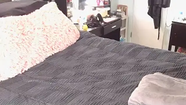 Snapshot of exxxtrasmall chatting on 11-16-25, 05:35 exxxtrasmall online show from 11-16-25, 05:35