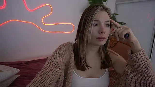 IceDanielles online show from 12-07-24, 06:59