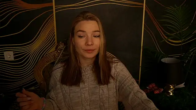 IceDanielles online show from 12-27-24, 03:48