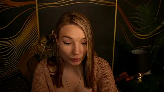 IceDanielles online show from 12-27-24, 07:03