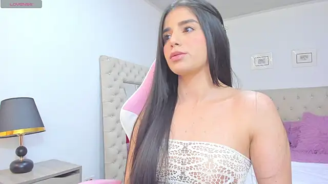 carlaperez  online show from 11-26-25, 01:06