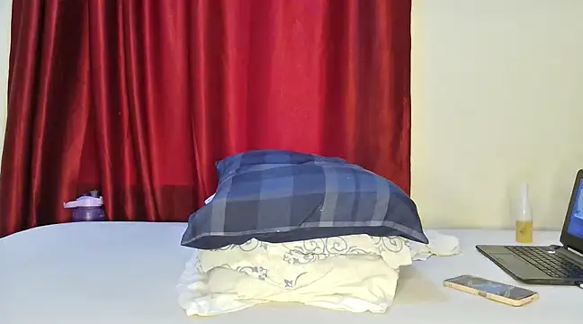 REALNASTYY04 online show from 02-19-25, 07:39