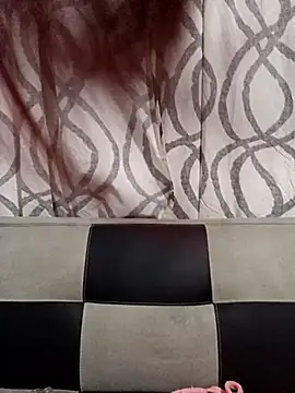 Snapshot of ZUCAAT chatting on 02-06-25, 03:27 ZUCAAT online show from 02-06-25, 03:27