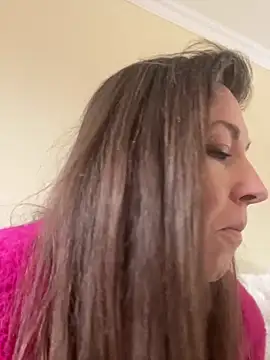 Lwhite1 online show from 02-19-25, 03:49