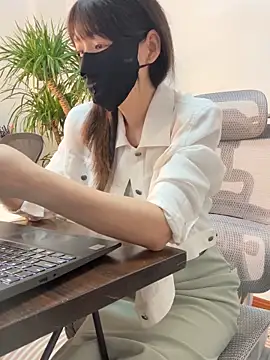 Annabody online show from 09-29-25, 07:13