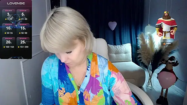 Juarnea online show from 02-18-25, 01:22