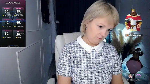 Juarnea online show from 02-19-25, 02:01