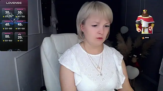 Juarnea online show from 03-18-25, 02:26